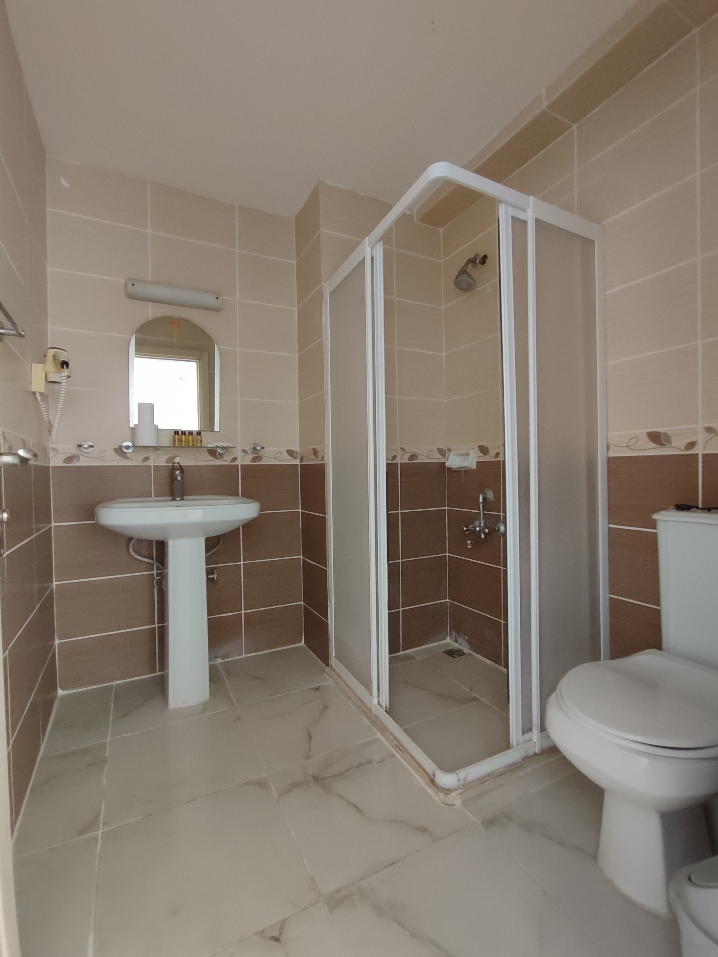 LGS - MARMARİS MERKEZDE DENİZE 300 METRE  ODA+KAHVALTI - 7